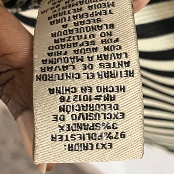 Black and white Y2K fit and flare - Picture 9 of 12